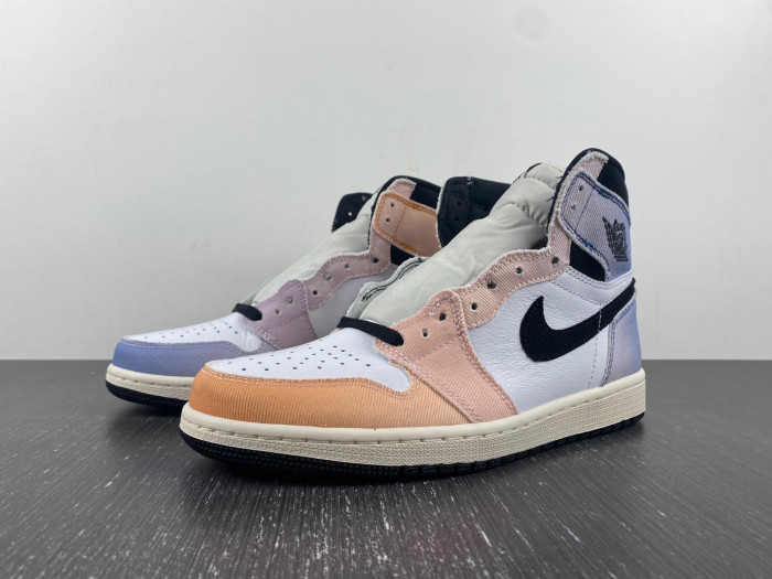 Air Jordan 1 Retro High OG Skyline DX0054-805