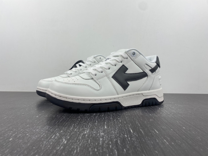 OFW SNEAKER
