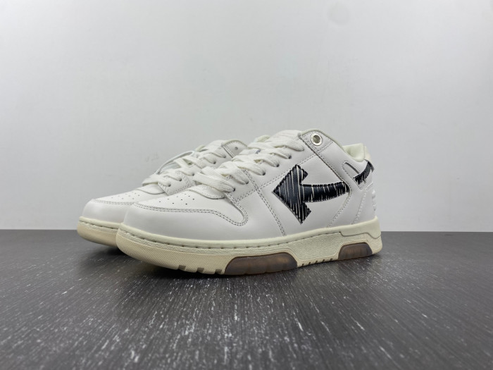 OFW SNEAKER