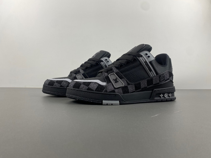 Lou1su1tt Skate Sneaker
