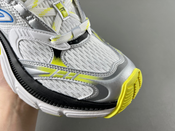 BLCG 911 Sneaker 815859 W2MV2 0510