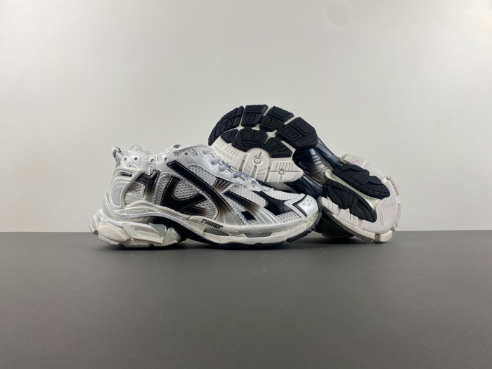 BLCG PHANTOM SNEAKER 772774-WRUNG-9010