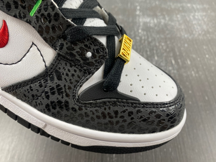 Nike Dunk Low Disrupt 2 Just Do It Snakeskin (W) DV1490-161