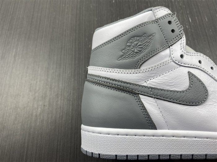 Air Jordan 1 High OG "Stealth" 555088-037