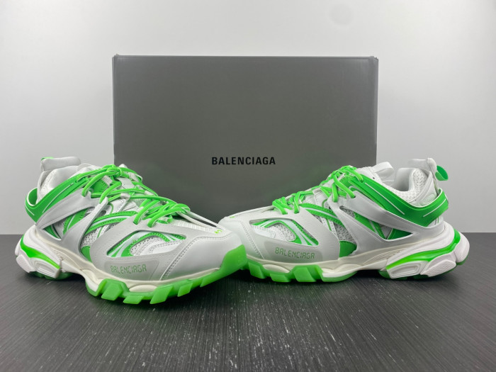 BLCG Track Trainer white green glow 542023 W3RL1 9035