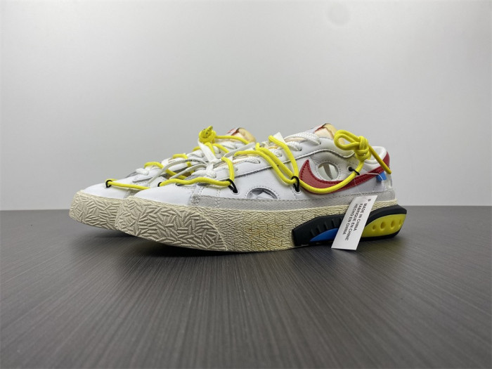 OFW x Nike Blazer Low DH7863-100