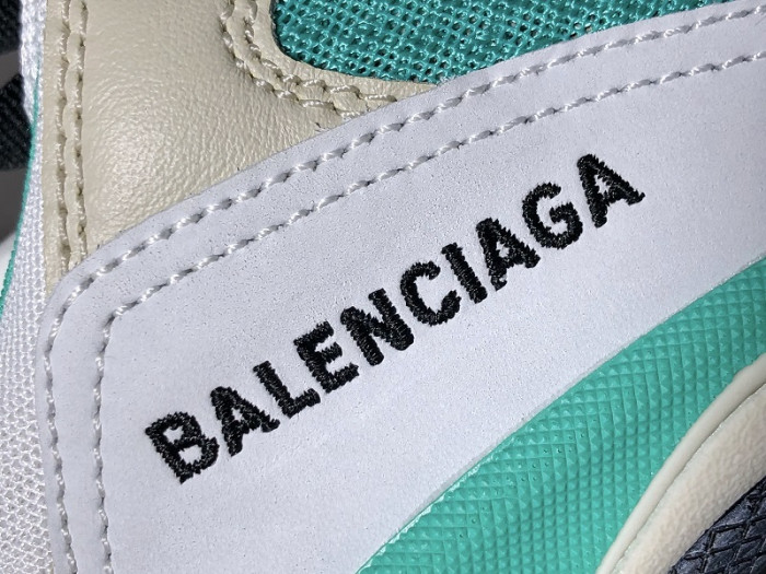 BLCG Triple S Trainer
