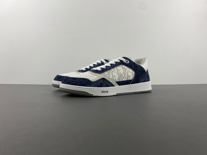 D10R B27 Sneaker