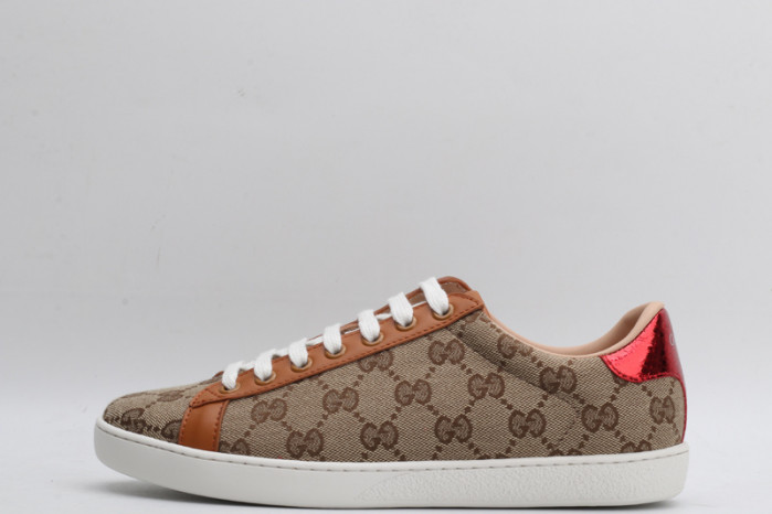 Gu66 Ace Embroidered Low-Top Sneaker