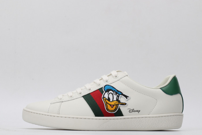 Gu66 Ace Embroidered Low-Top Sneaker