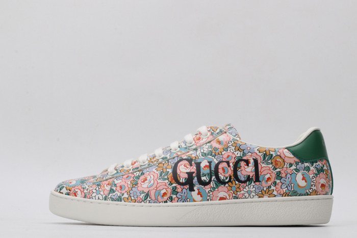 Gu66 Ace Embroidered Low-Top Sneaker