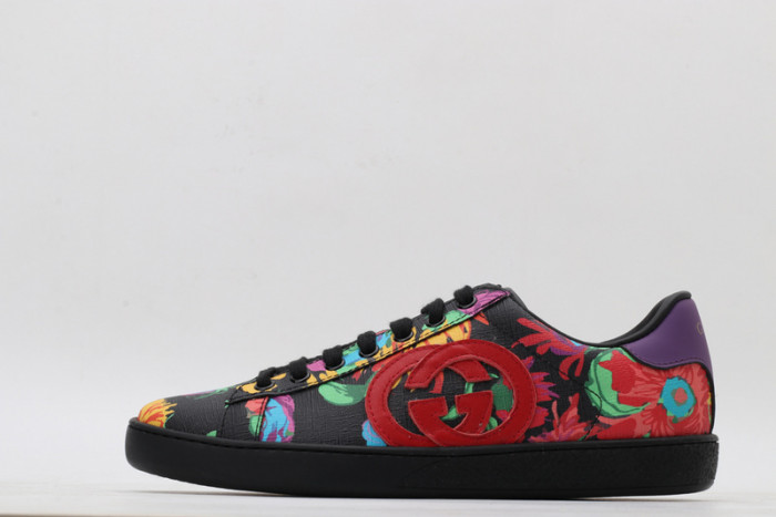 Gu66 Ace Embroidered Low-Top Sneaker