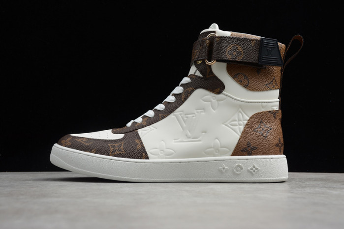 lou1su1tt STELLAR SNEAKER