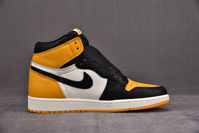 Air Jordan 1 High OG "Yellow Toe" 555088-711