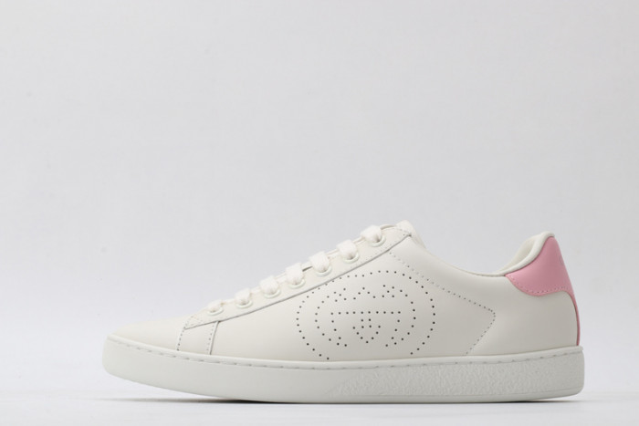 Gu66 Ace Embroidered Low-Top Sneaker