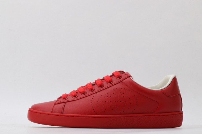 Gu66 Ace Embroidered Low-Top Sneaker