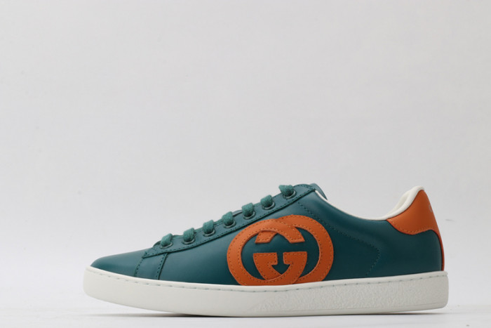 Gu66 Ace Embroidered Low-Top Sneaker