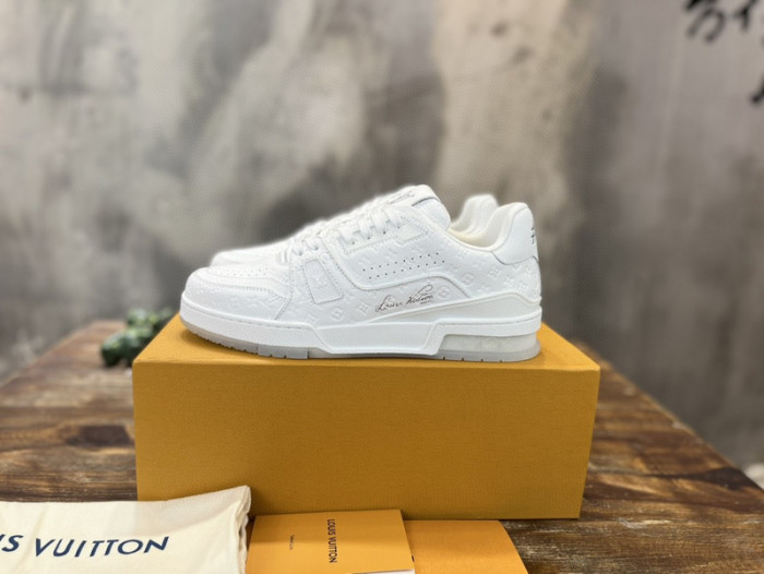 D00G7 Lou1su1tt SNEAKER LOW