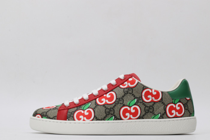 Gu66 Ace Embroidered Low-Top Sneaker