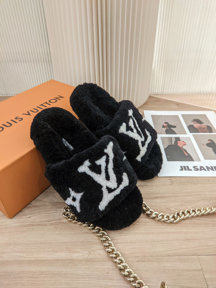 Lou1su1tt slides