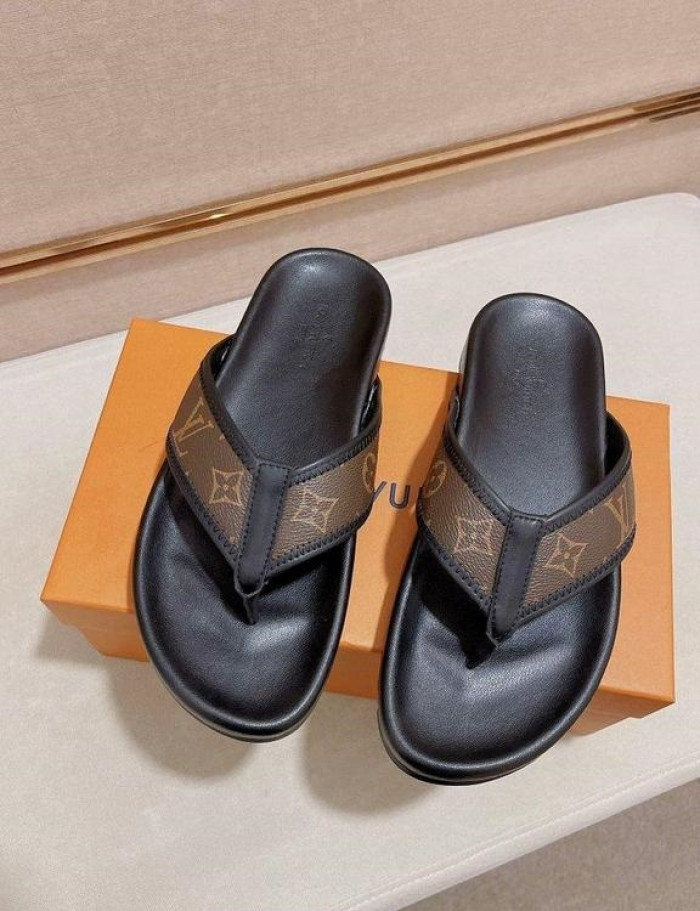 Lou1su1tt slides