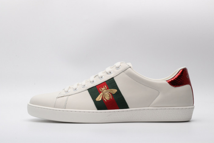 Gu66 Ace Embroidered Low-Top Sneaker white with bee