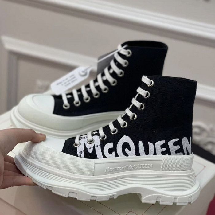 MQ Sneakers
