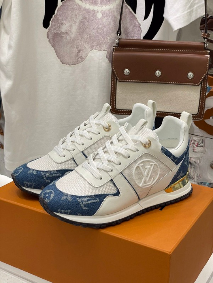 lou1su1tt Run Away Sneaker