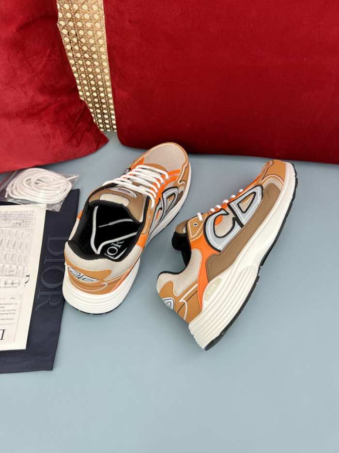 D10R B30 SNEAKER