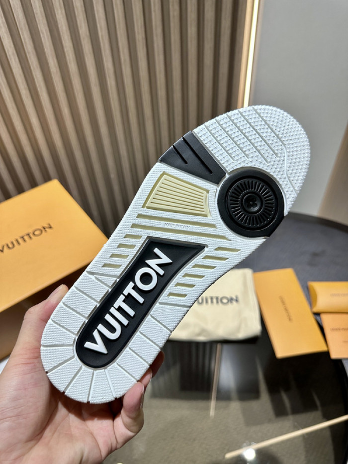 Lou1su1tt Trainer Sneaker