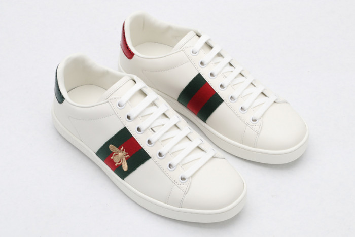 Gu66 Ace Embroidered Low-Top Sneaker