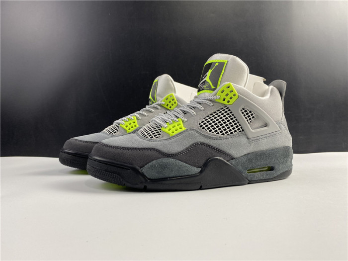 Air Jordan 4 Retro SE Neon CT5342-007