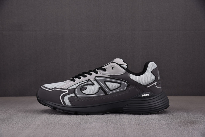 D10R B30 SNEAKER