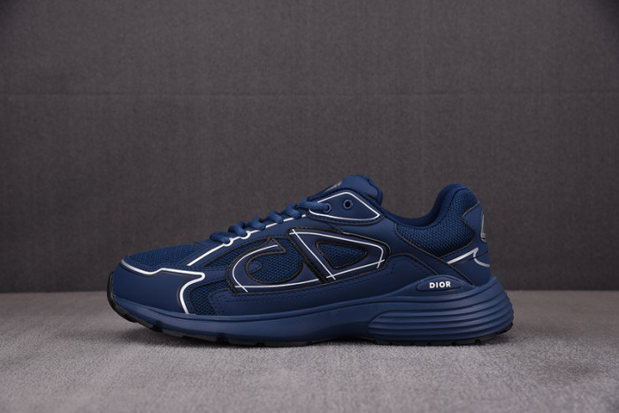 D10R B30 SNEAKER