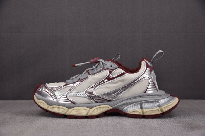 BLCG 3XL SNEAKER 734734 W3XNY 9020