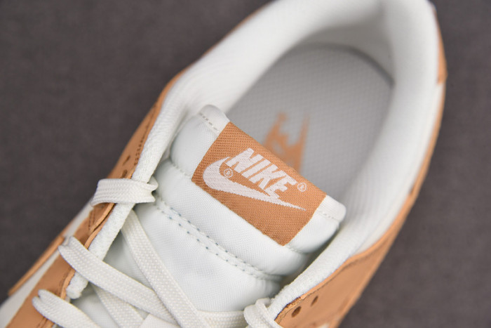 Nike Dunk Low Harvest Moon (W) DD1503-114