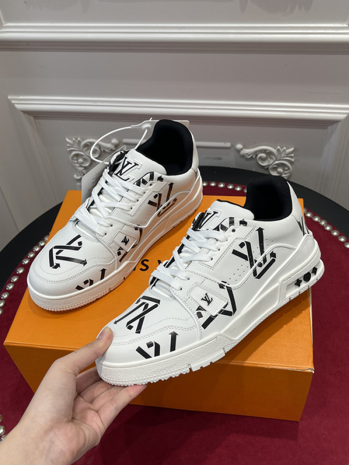 D00G7 Lou1su1tt SNEAKER LOW
