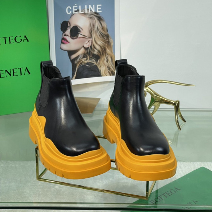 bo*te*ga Ve*ne*ta boots