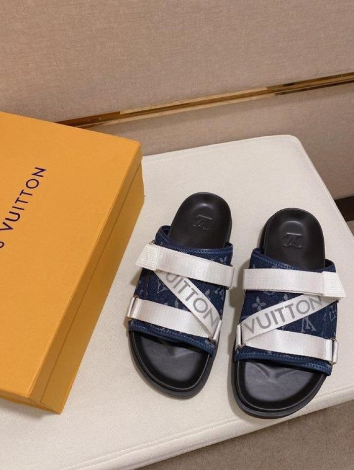 Lou1su1tt slides