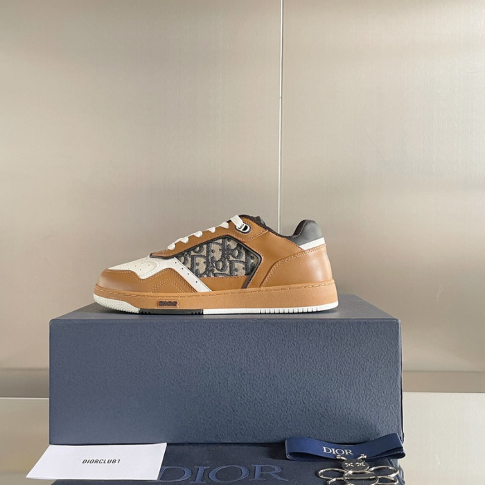 D10R B27 Sneaker