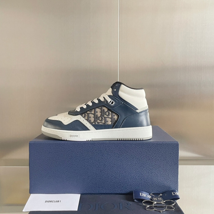 D10R B27 Sneaker