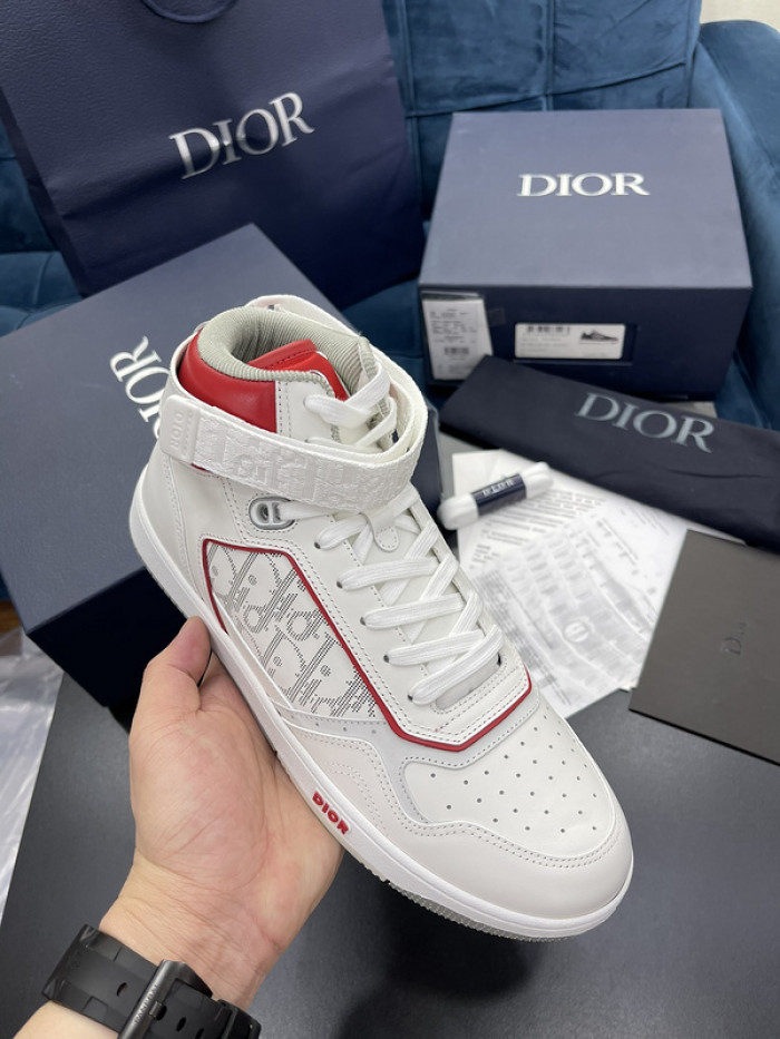 D10R B27 Sneaker