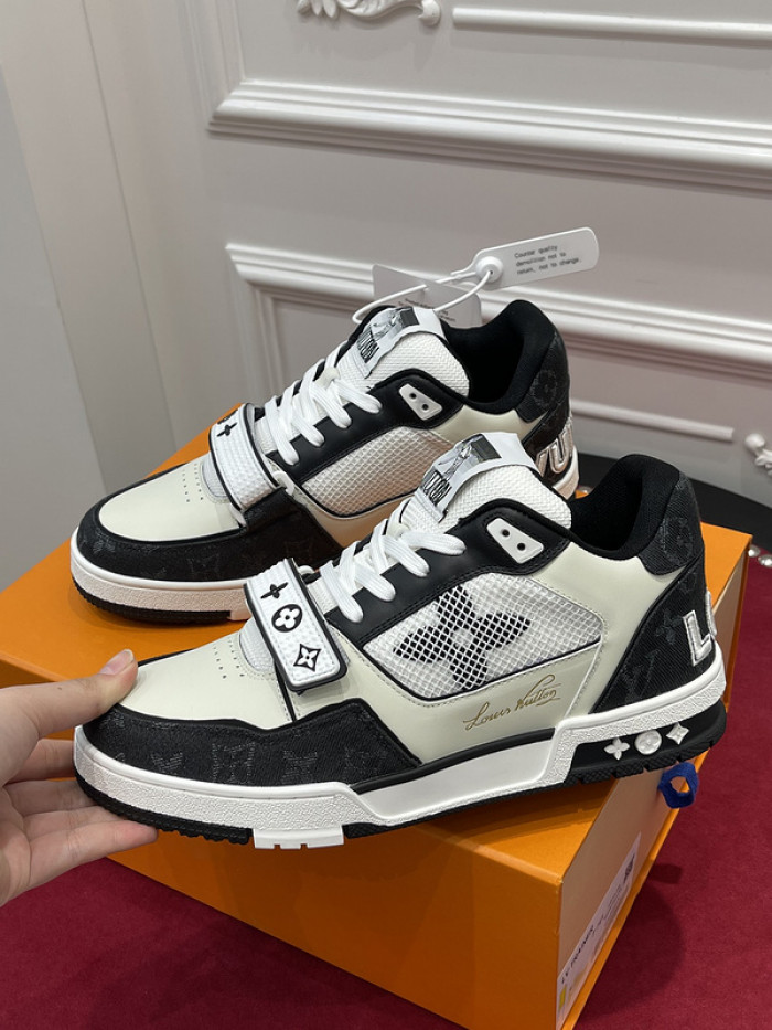 D00G7 Lou1su1tt SNEAKER LOW