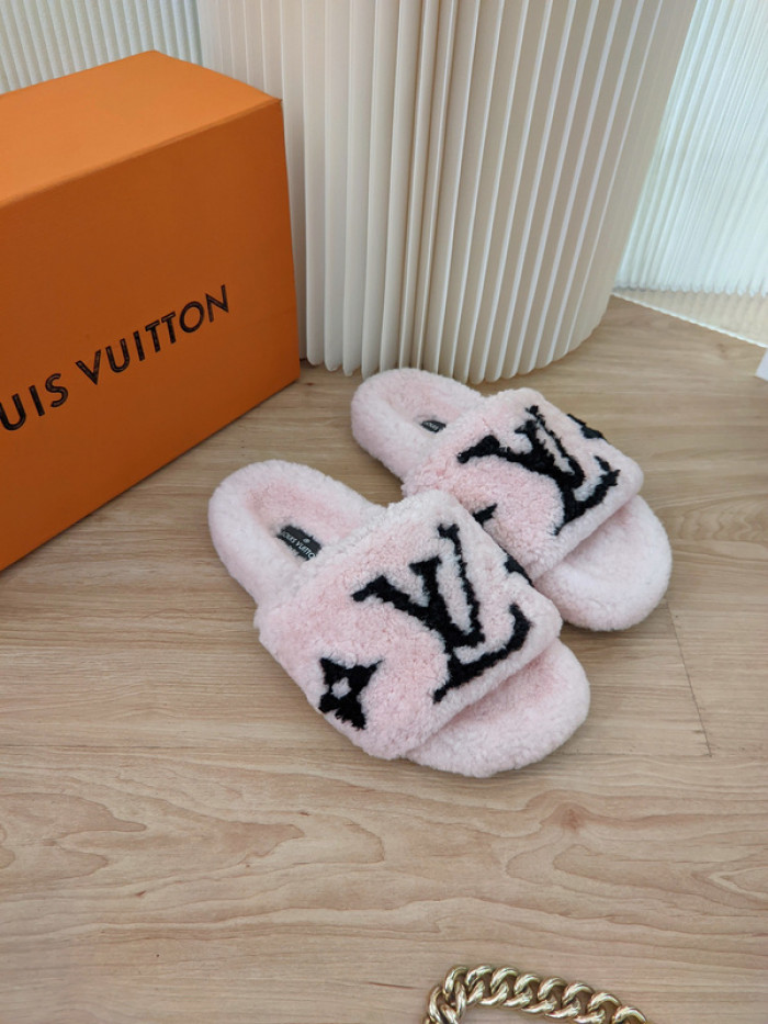 Lou1su1tt slides
