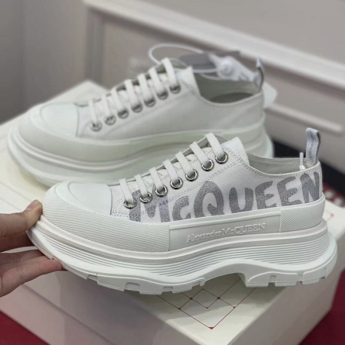 MQ Sneakers