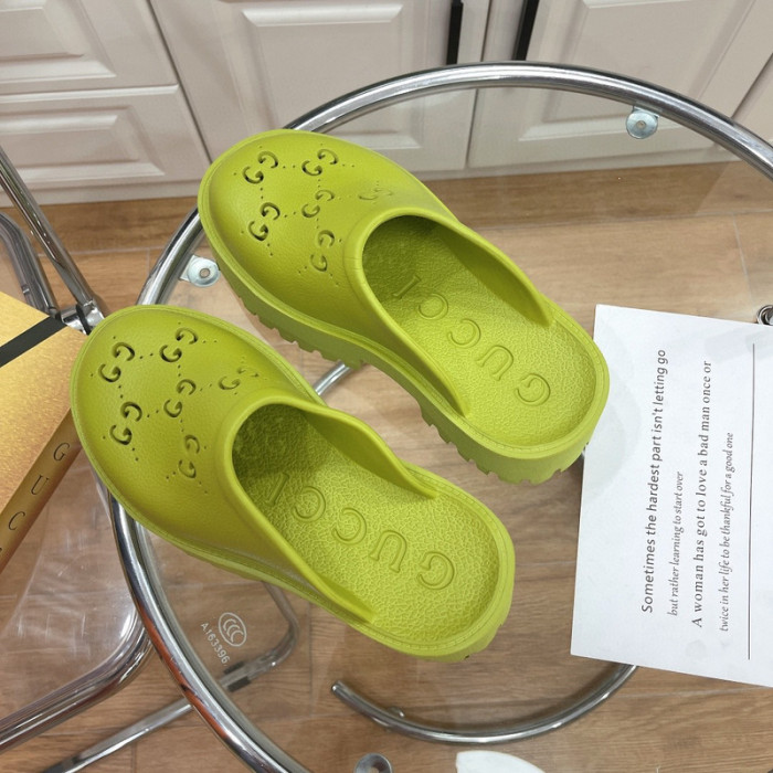 Gu66 SLIPPERS