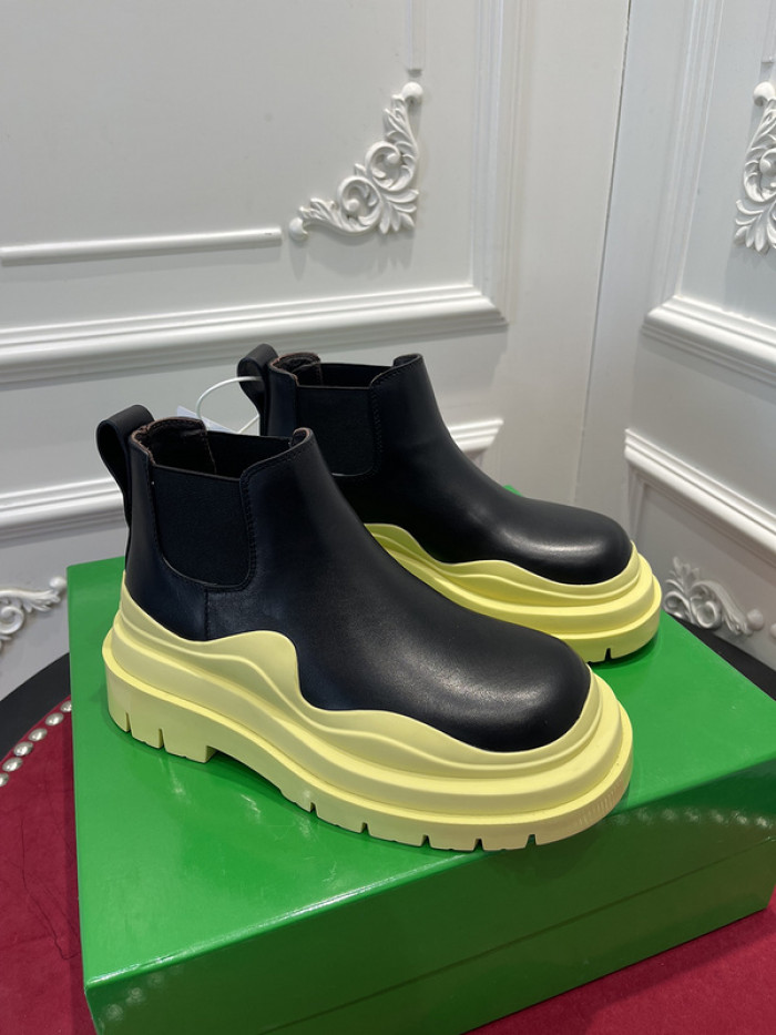 bo*te*ga Ve*ne*ta boots