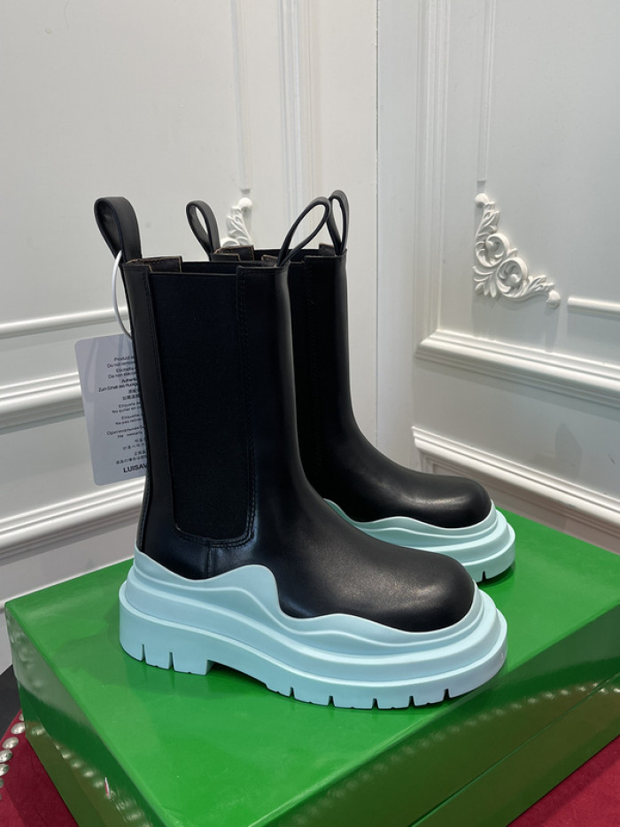 bo*te*ga Ve*ne*ta boots