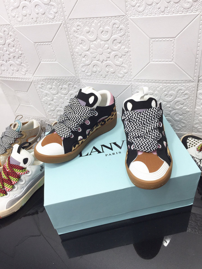 LANEVN Sneakers