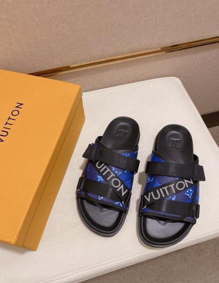 Lou1su1tt slides
